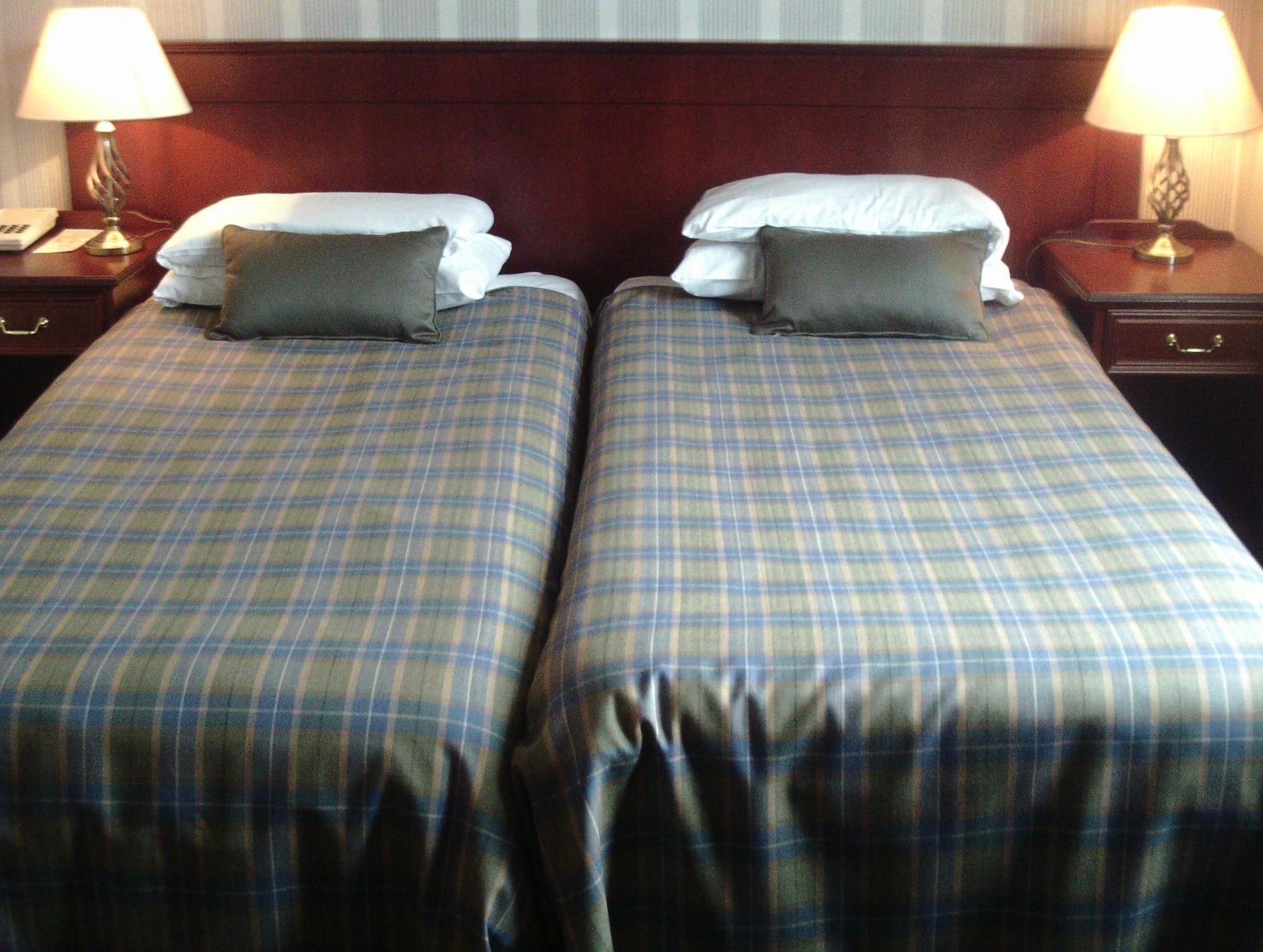 Nethybridge Hotel Нети-Бридж Экстерьер фото