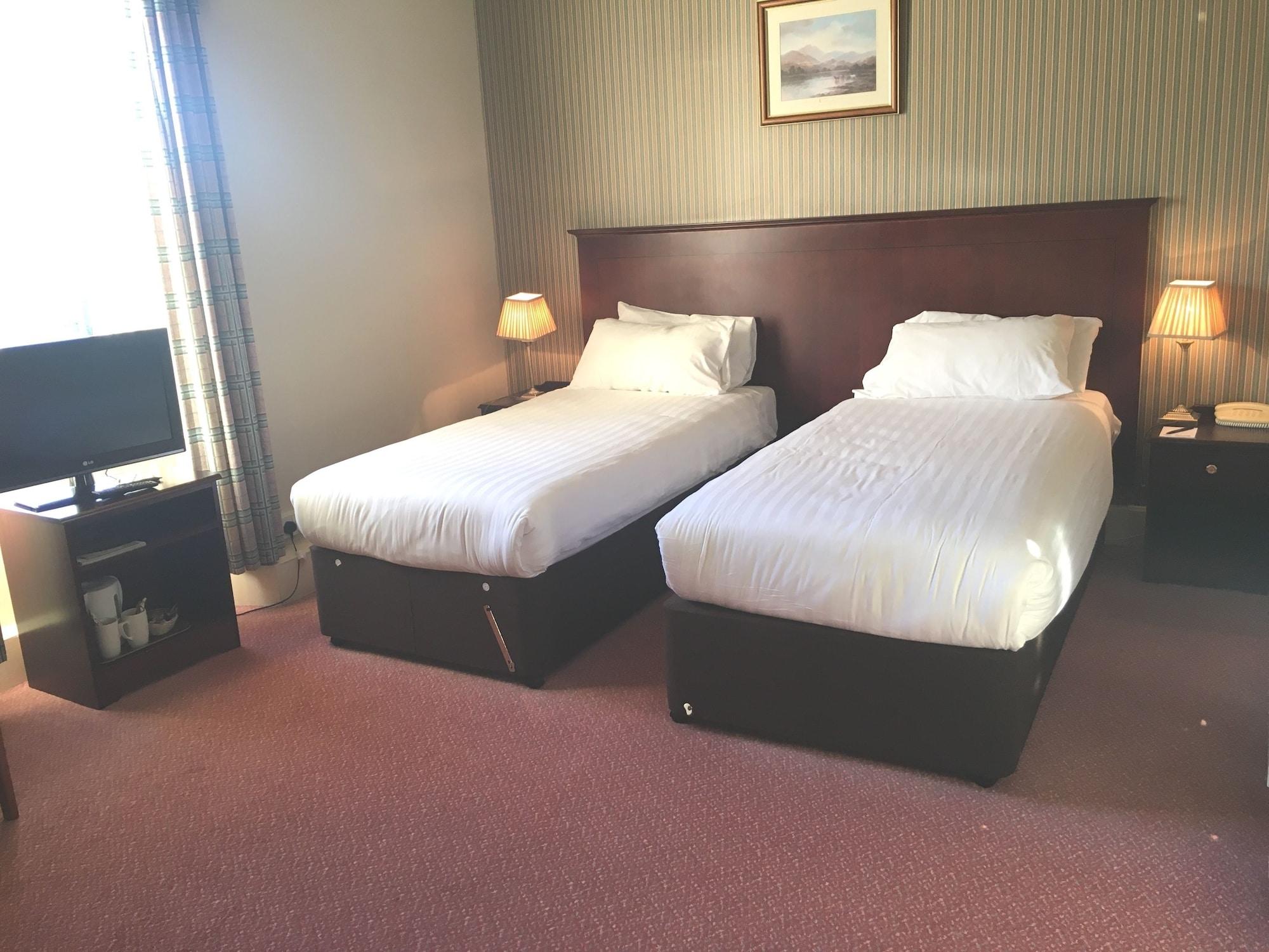 Nethybridge Hotel Нети-Бридж Экстерьер фото
